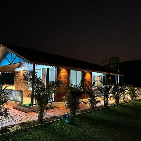 S K Farm Villa Poinad Екстериор снимка